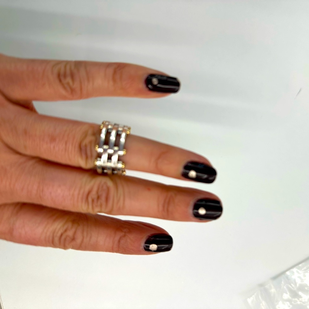 Tiffany ring
